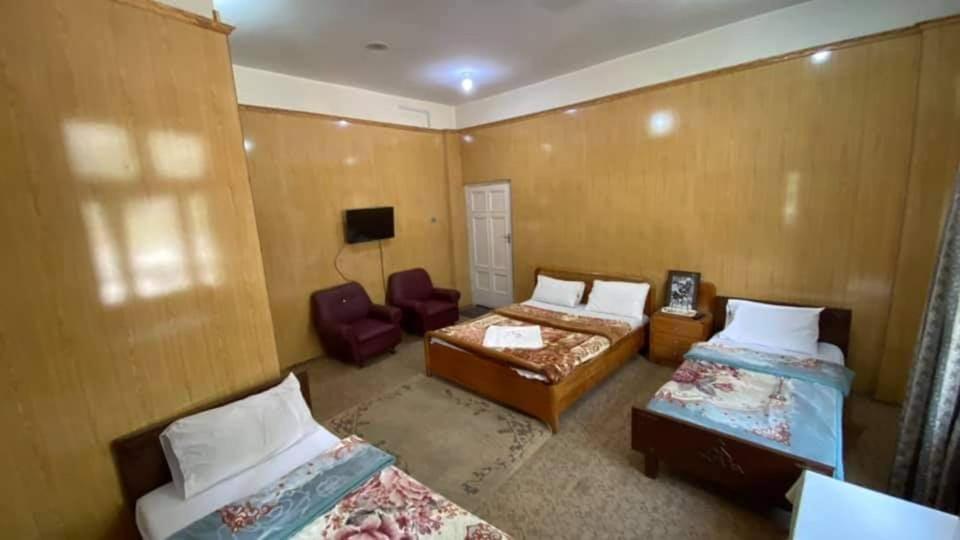 Hotel Snowland Palace Skardu Ngoại thất bức ảnh